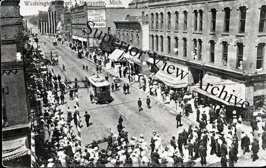 Washington St. Marquette, MI 1900's