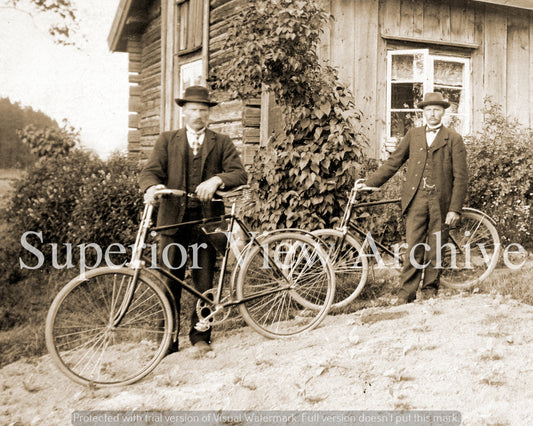 Old Duffers With Vintage Bicycles Log Cabin Bikes Old Guys Antique Bicycles