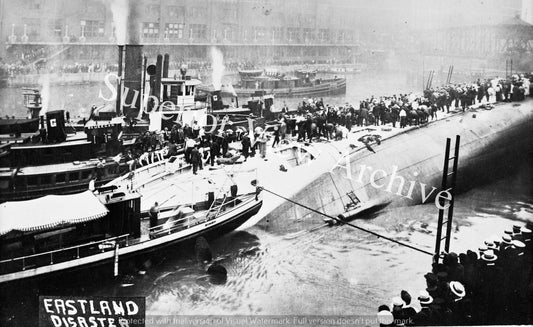 Eastland Disaster Chicago River 1915