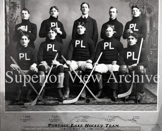 Portage Lake Hockey Team 1903