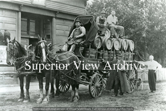 Vintage Brewery Horse Drawn Wagon Beer Barrels Menominee River Brewing Co
