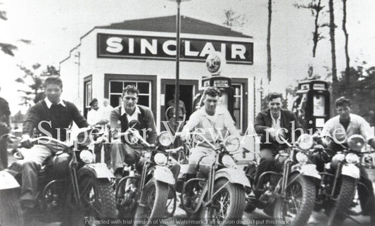 Harley Davidson Motorcycle Club Five Bikes In A Row Sinclair Gas Station 1940