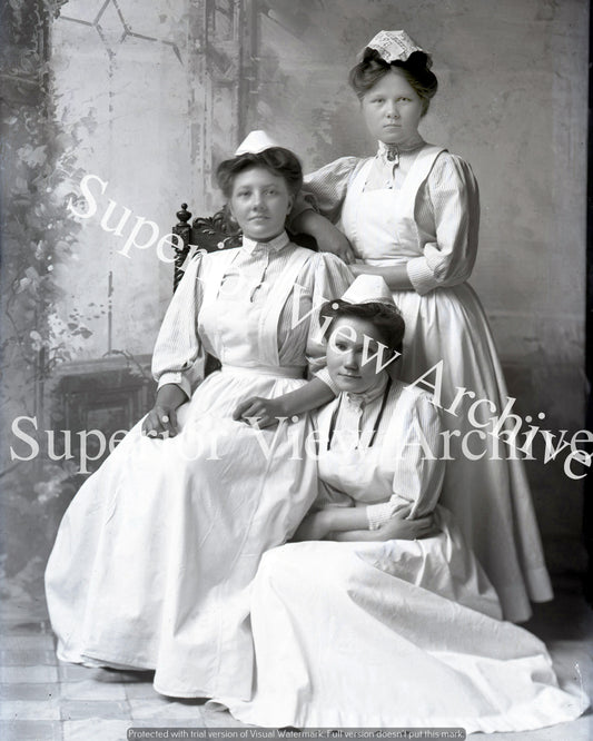 Antique Nurses Early Nursing Uniforms Ishpeming Michigan Nurse Hats 1890